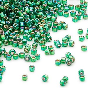 11D-4565 Silver Lined Emerald Green Rainbow - Click Image to Close